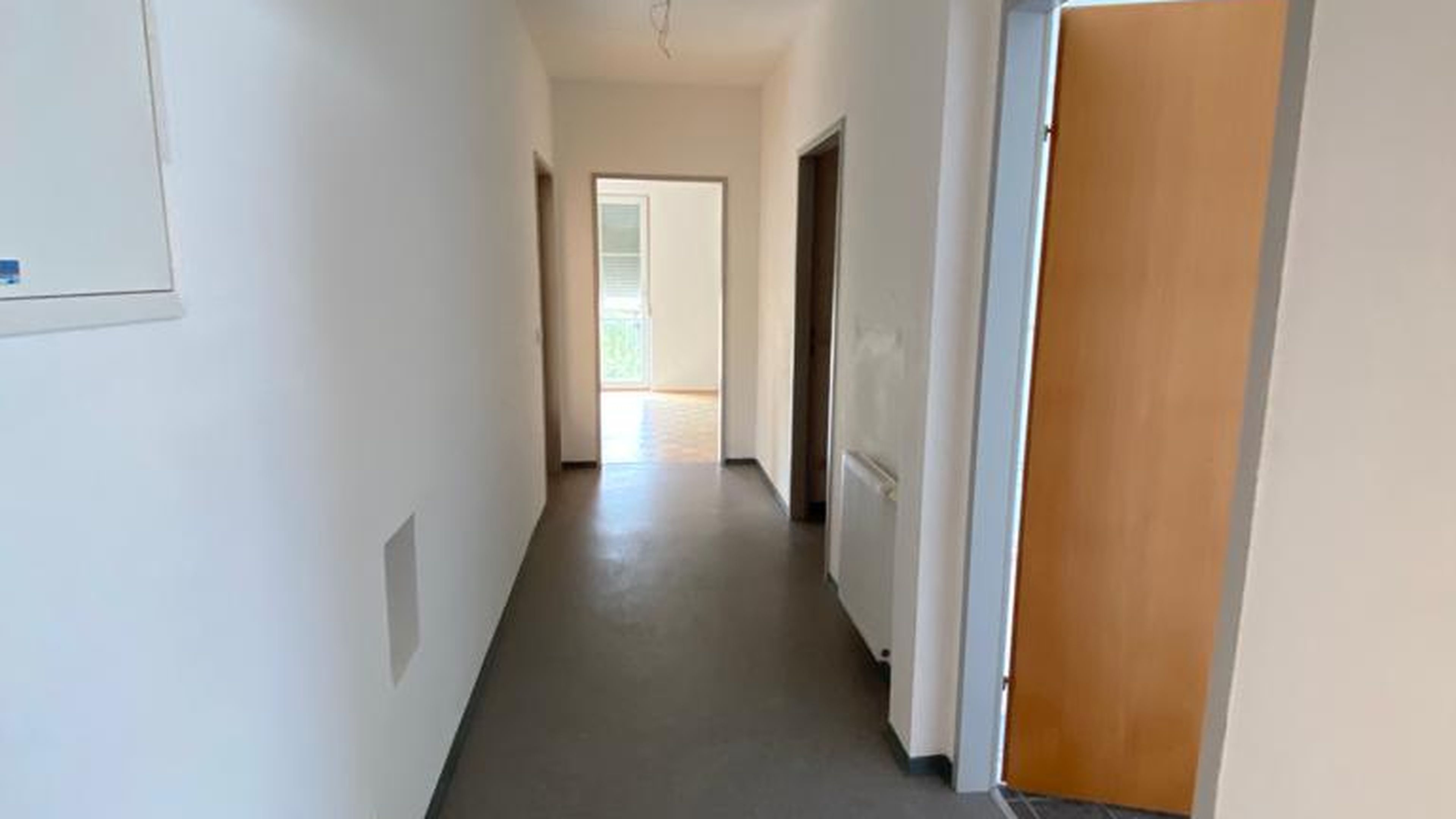 toschr_ansc_7301_Vorhaus_Roßbach90_7.jpeg