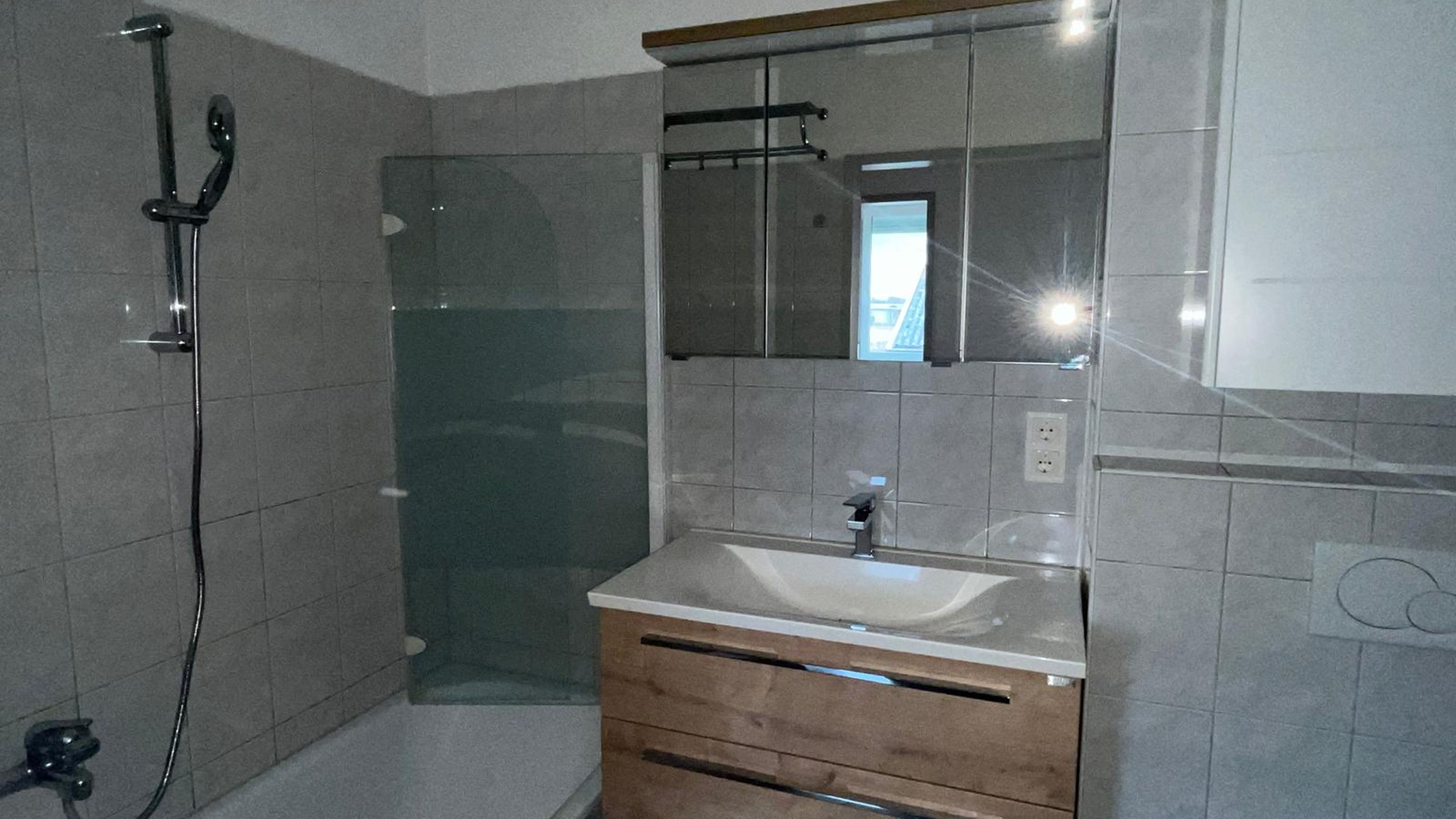 toschr_ansc_5020_Sternstraße3_4_Badezimmer.jpeg