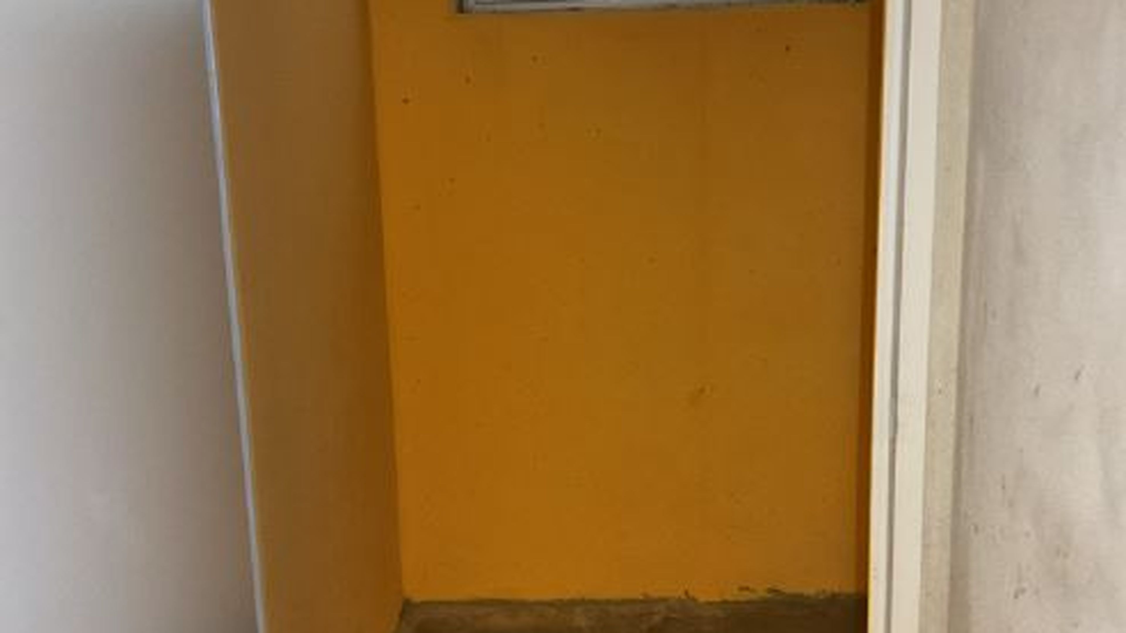tosons_jeku_1988_12_Kellerabteil_JPG.JPG