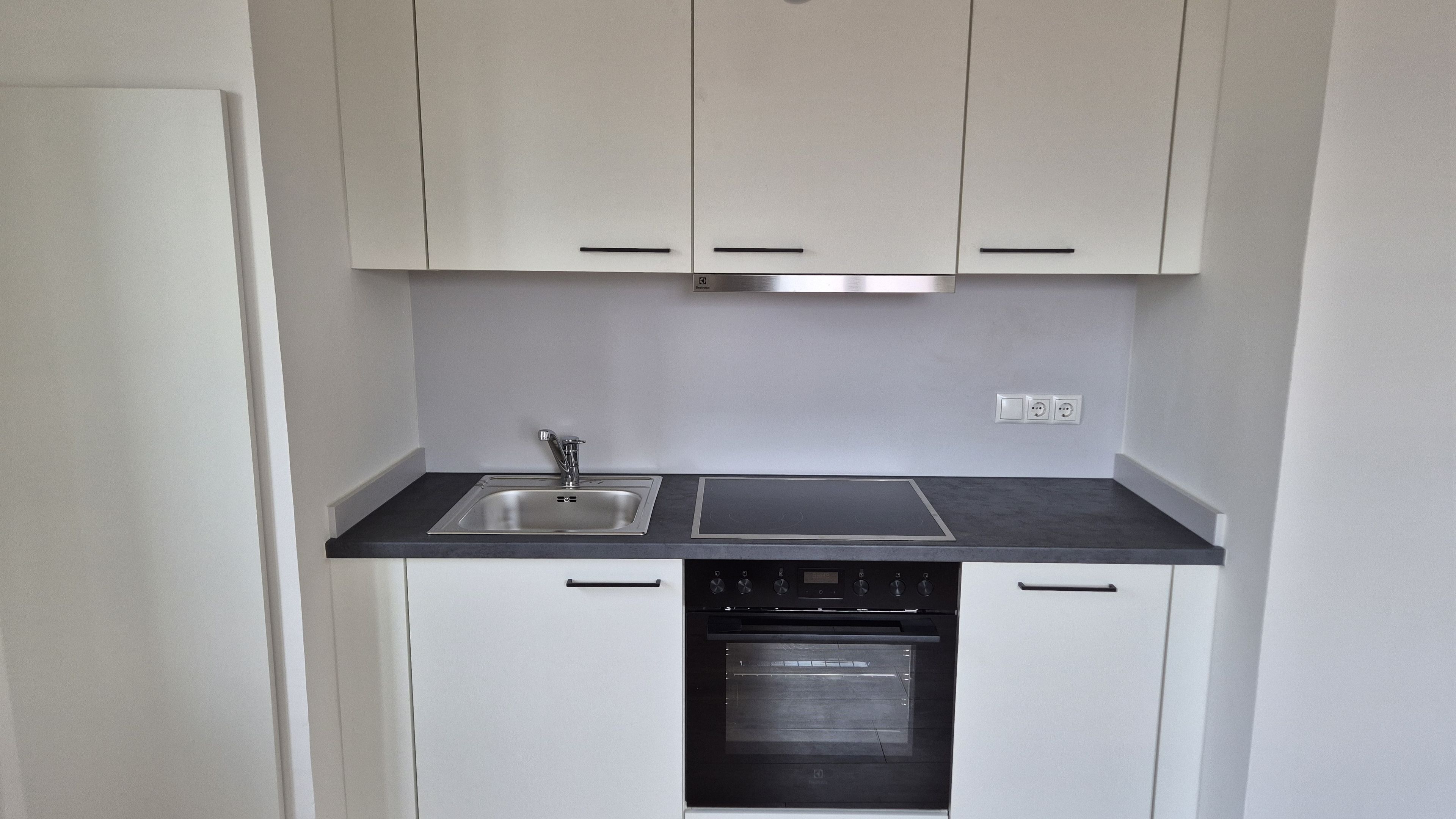 tosons_saba_1499_Top6_Wohnung6_Küche_Foto3.jpg