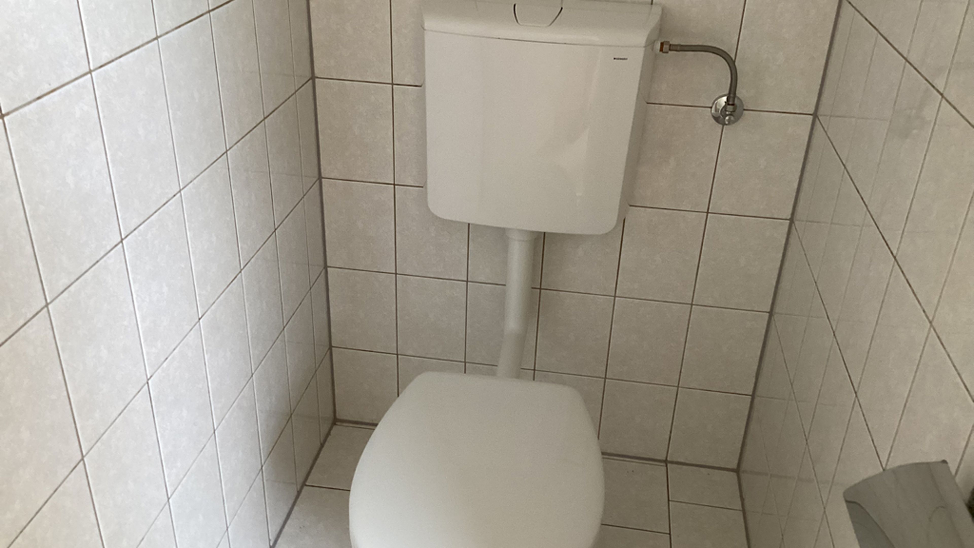 tosons_jeku_347_WC.bmp