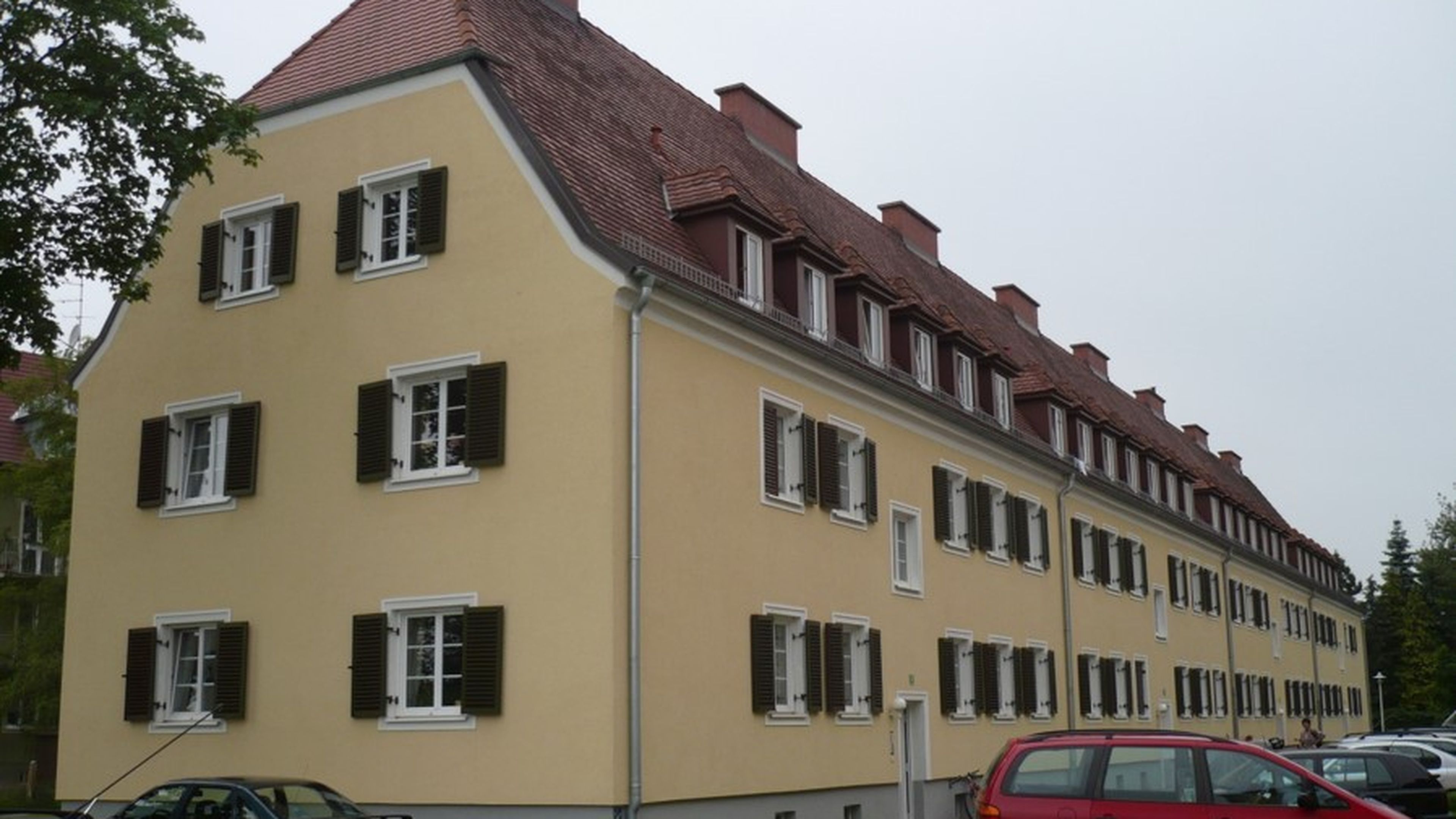 tosons_sasp_201_Dr_Bayerstr_2,4,6,8.jpg