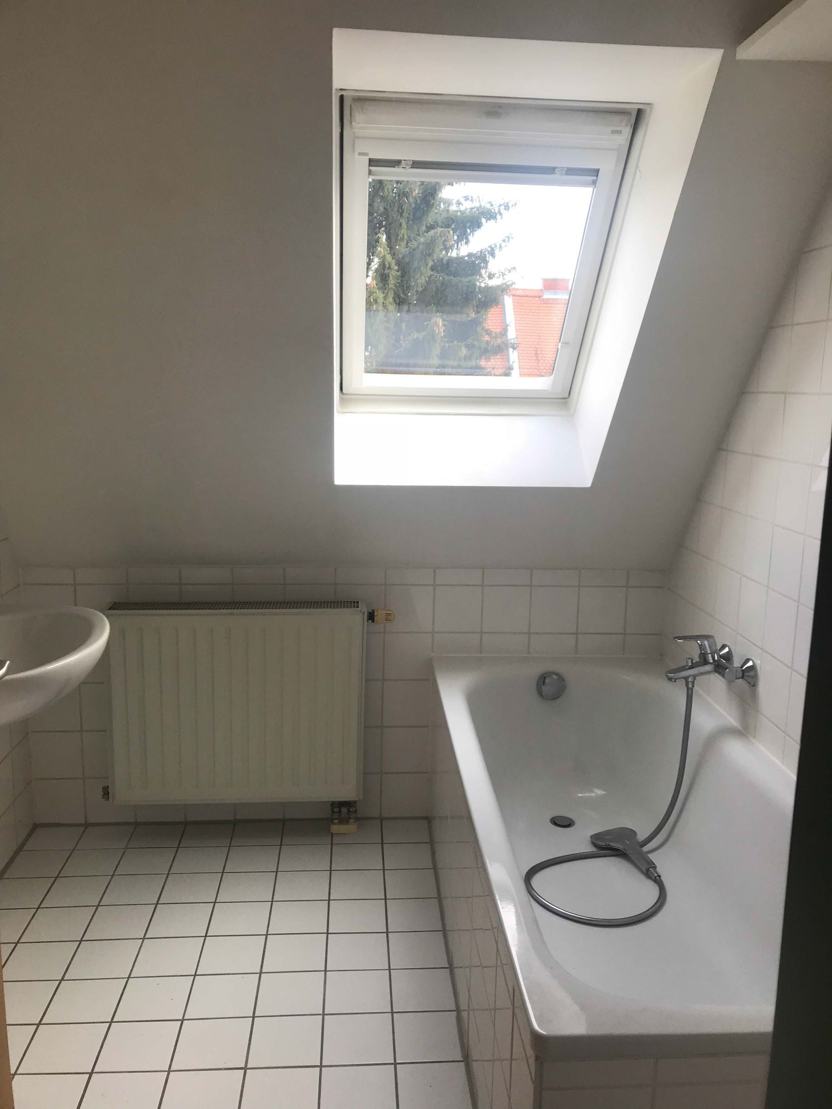 toschr_kabr_22202_Bad_Handelstraße_60.jpg